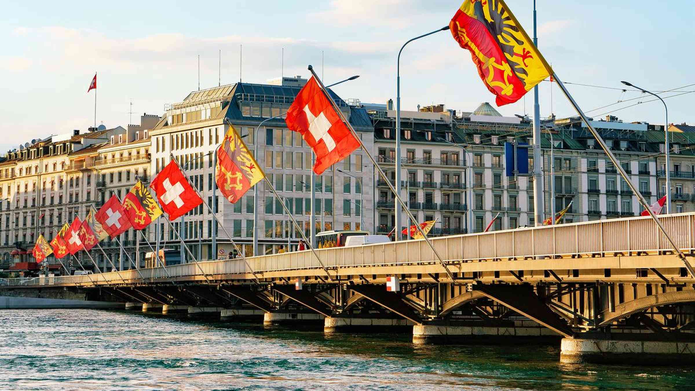 Geneva - Swiss and Geneva flags 