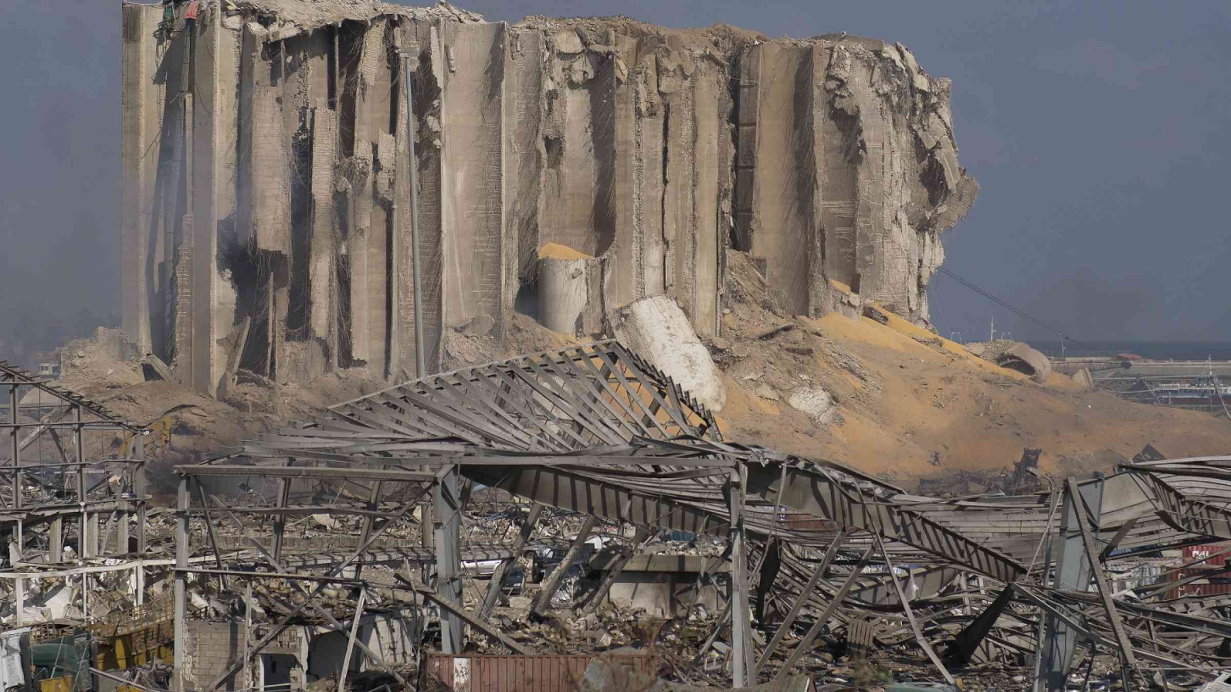 Beirut, Líbano- 5 de agosto, 2020: la destrucción causada por la explosión química.