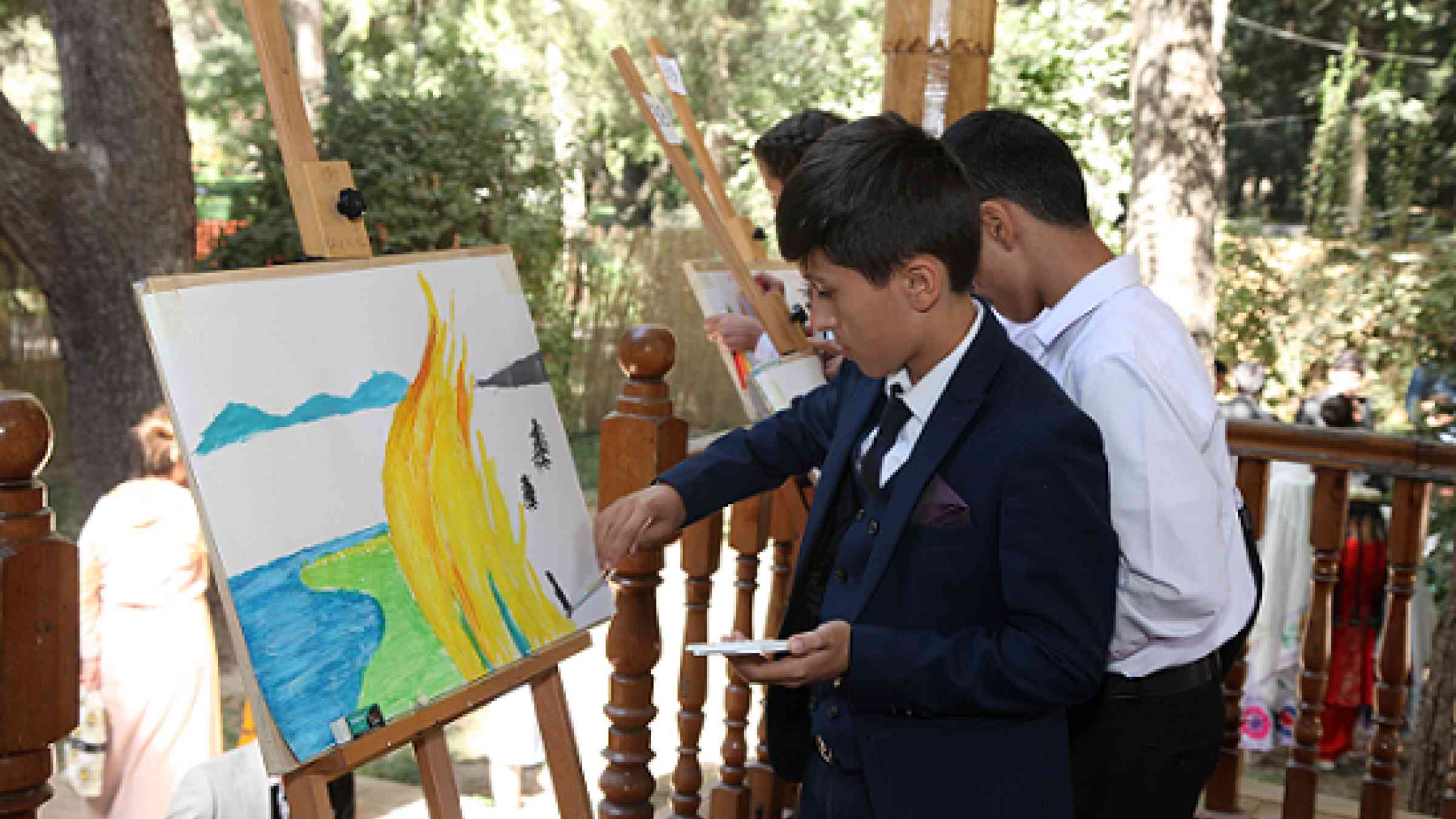 Children drawing contest