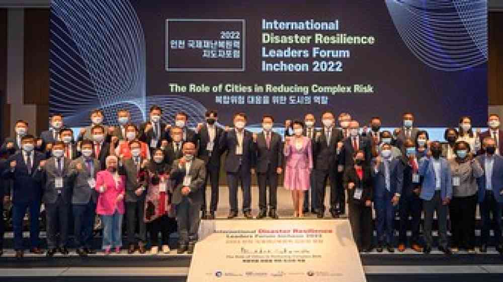 group of idrlf 2022 participants