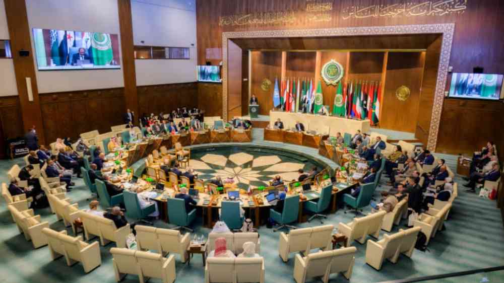 participants at circular table for meetings