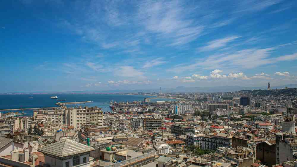 A beautiful view oF Algiers.