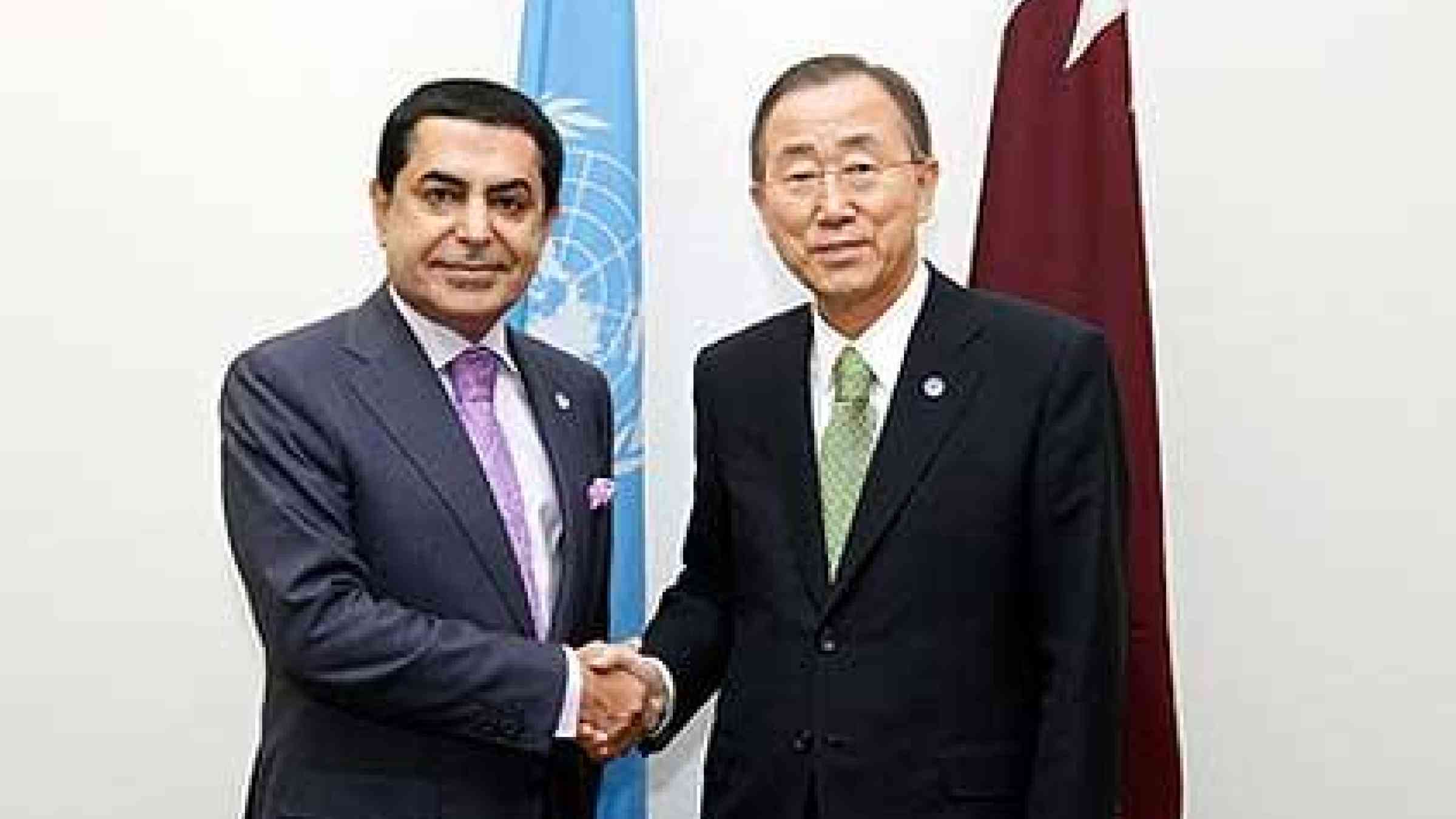 Nassir Abdulaziz Al-Nasser (left), President of the sixty-sixth session of the General Assembly, meets with Secretary-General Ban Ki-moon, 6 October 2011