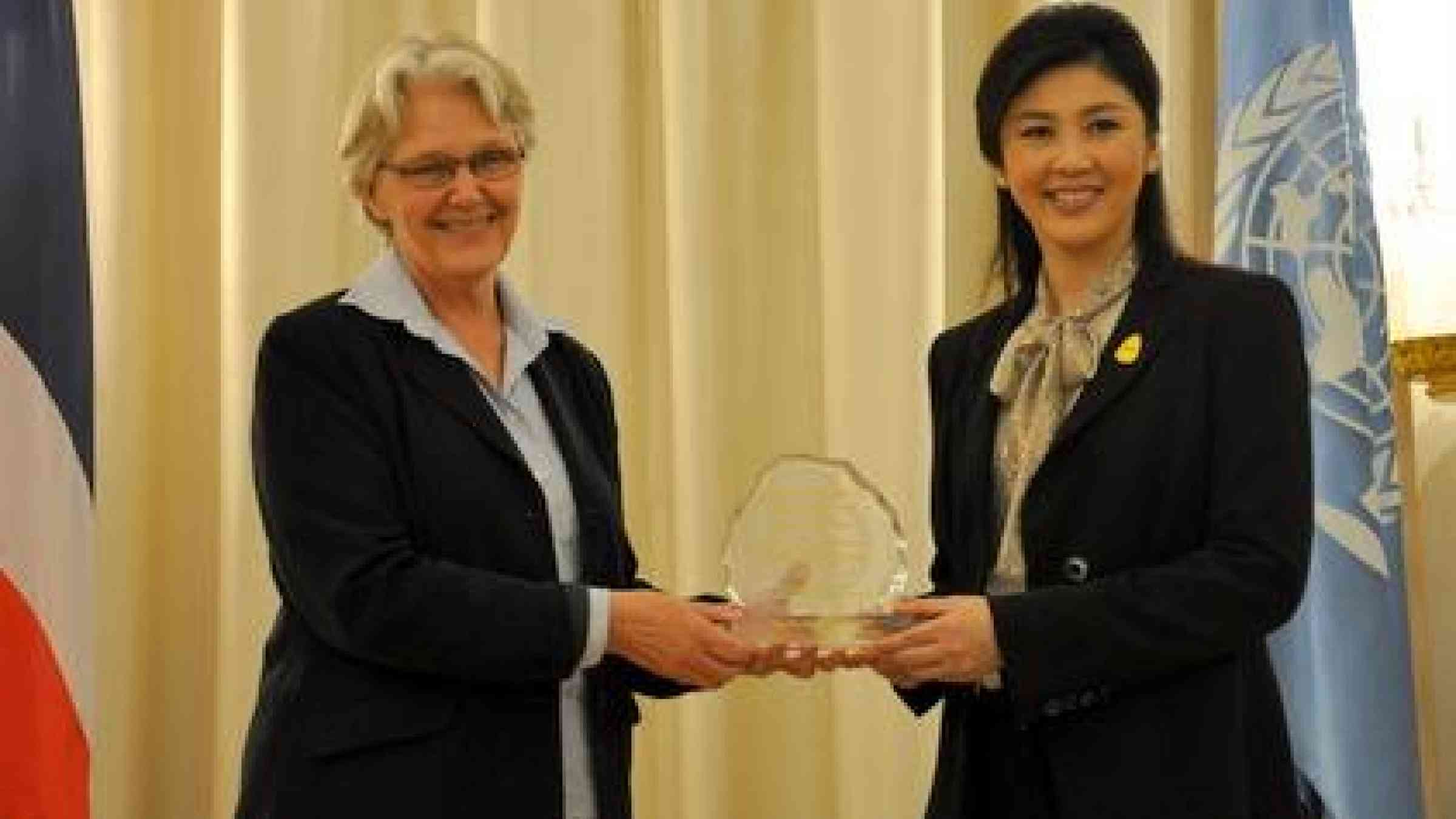 From left: Margareta Wahlström, UN Special Representative of the Secretary-General for Disaster Risk Reduction and Yingluck Shinawatra, Prime Minister of Thailand.