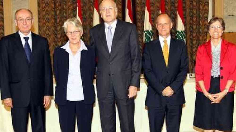 From left: Moeen Hamzeh - Secretary-General of the National Council for Scientific Research, Margareta Wahlström, Najib Mikati - Prime Minister of Lebanon, Robert Watkins - United Nations Special Coordinator for Lebanon, and Ruth Flint - Ambassador of Switzerland.