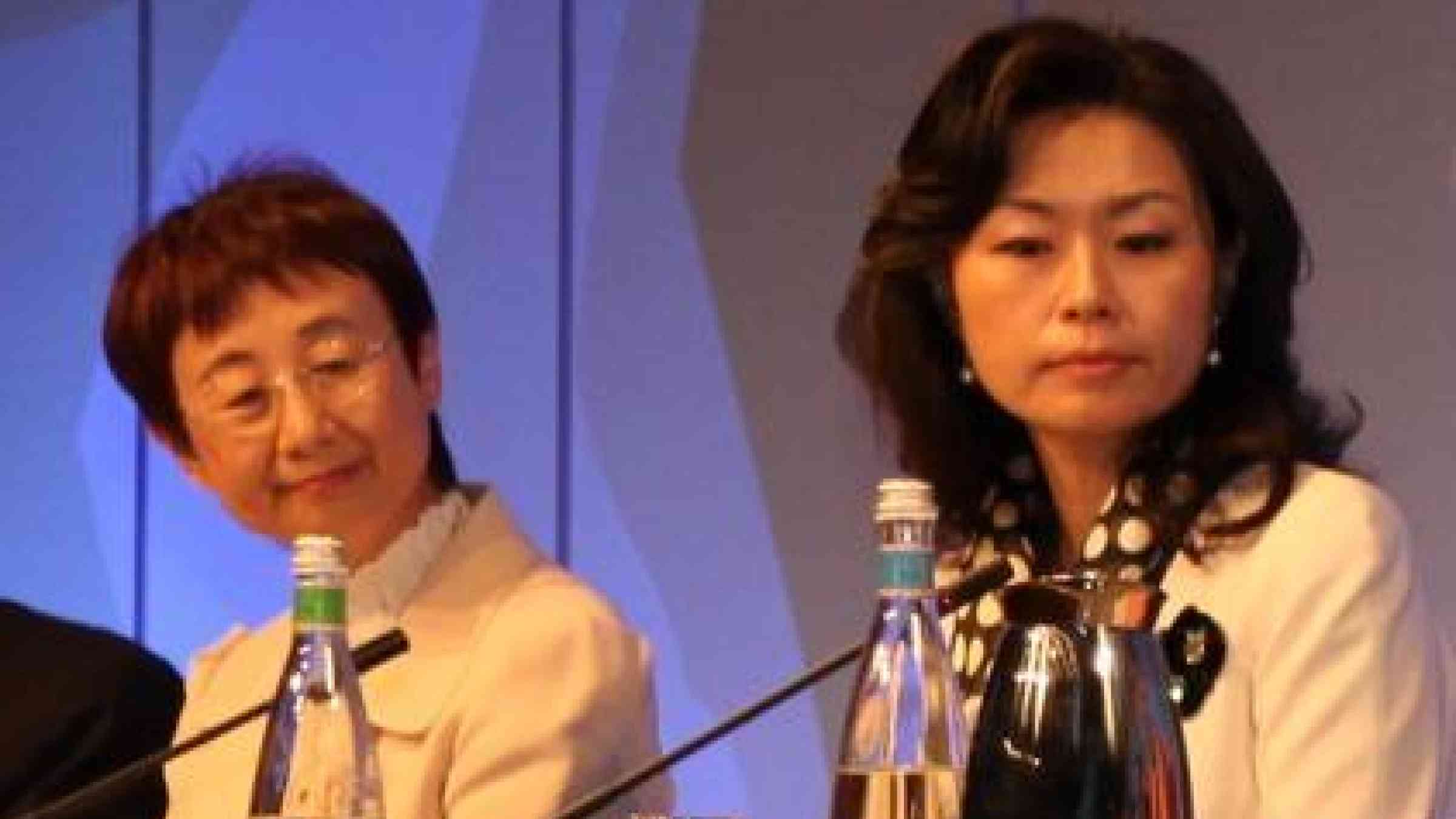 Sendai City Mayor Emiko Okuyama and Kokusai Kogyo's Chairperson and CEO Sandra Wu, Wen-Hsiu during the opening day plenary of the Global Platform.