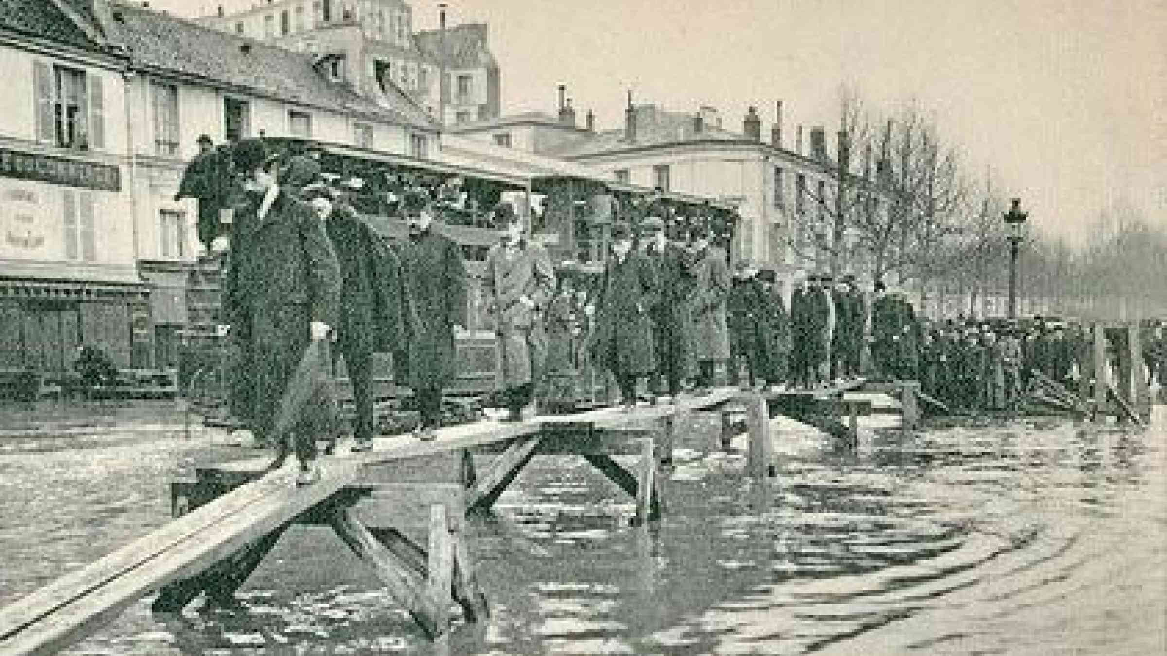<b>Faded memory: </b>A repeat of the 1910 floods in Paris would now affect up to 5 million people and cause up to Euros 30 billion of damage.