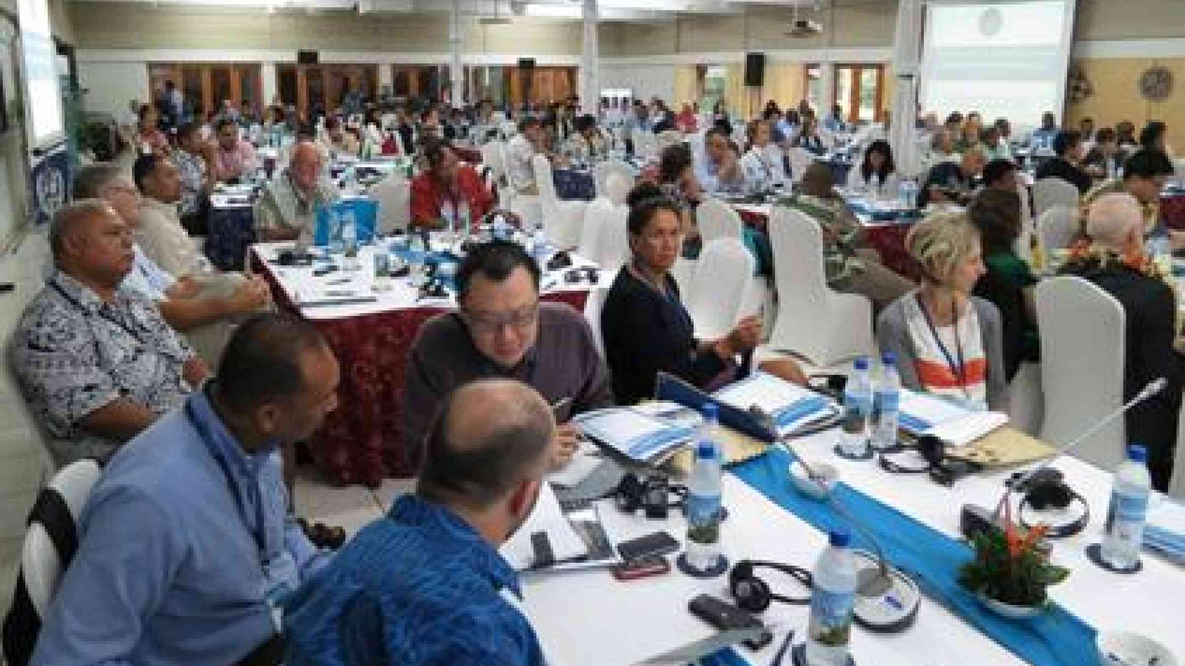 Delegates at the 6th Pacific Platform finalise the Meeting Statement ahead of the close of the three-day forum. (Photo: UNISDR)