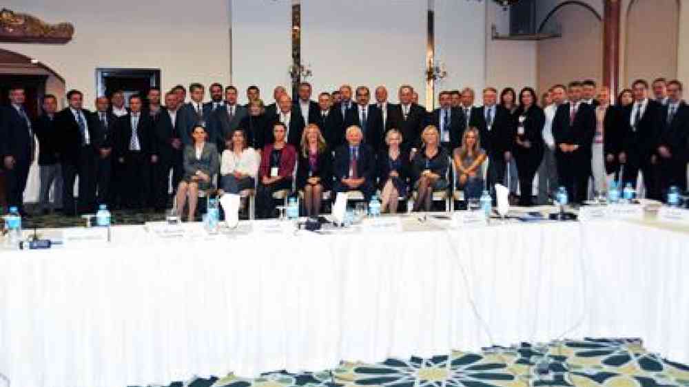A group photo of participants attending the final project - "Building Resilience to Disasters in Western Balkans and Turkey" -  meeting in Ankara, Turkey. (Photo: UNISDR)