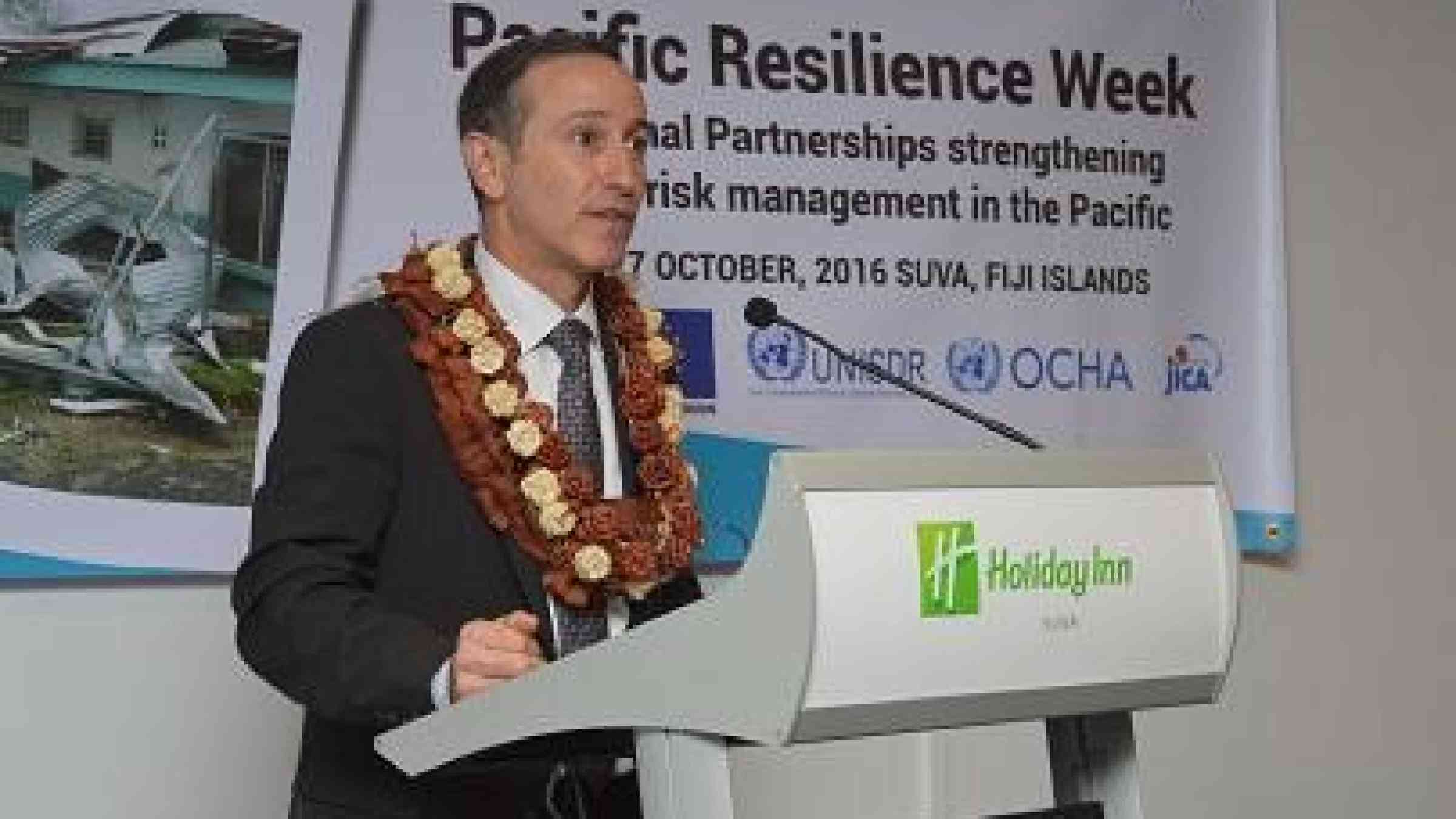 Mr. Robert Glasser, Special Representative of the Secretary-General for Disaster Risk Reduction, addresses the Pacific Platform for Disaster Risk Management in Fiji (Photo: UNISDR)