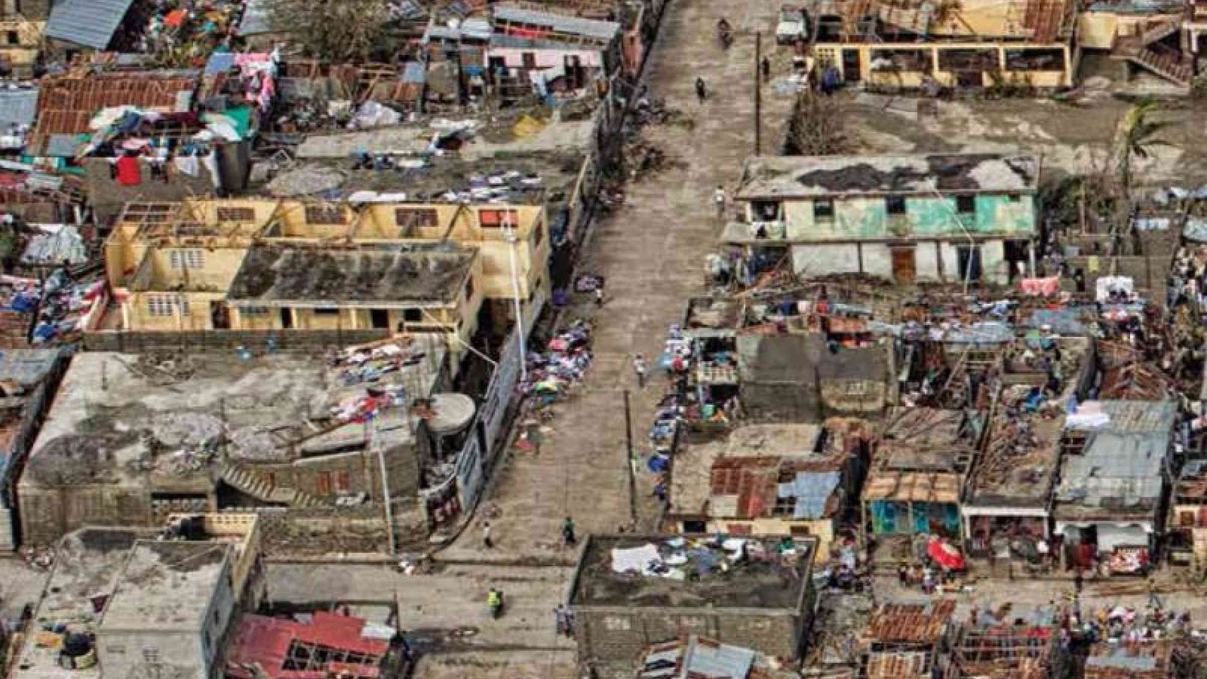 The town of Les Cayes after it was hit by Hurricane Matthew (credit: MINUSTAH)