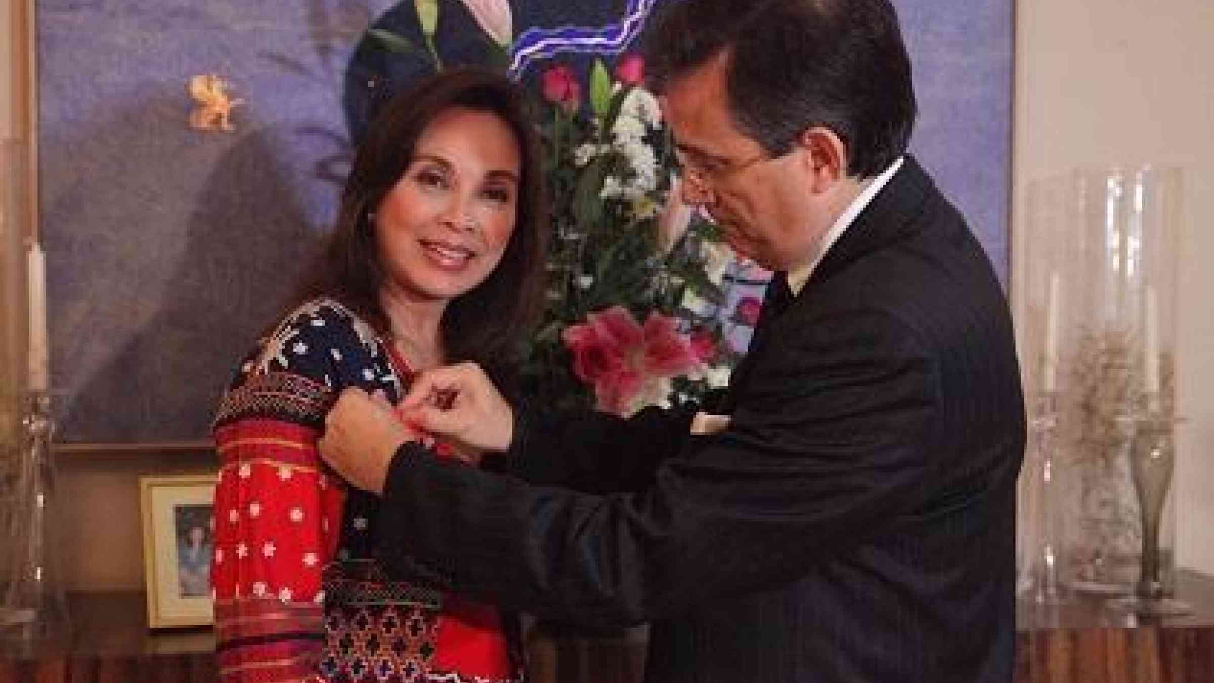 Senator Loren Legarda receiving the Legion of Honour from Ambassador Mr. Thierry Mathou acting on behalf of the French President Mr. Francois Hollande for her support to COP21 which adopted the Paris Agreement.