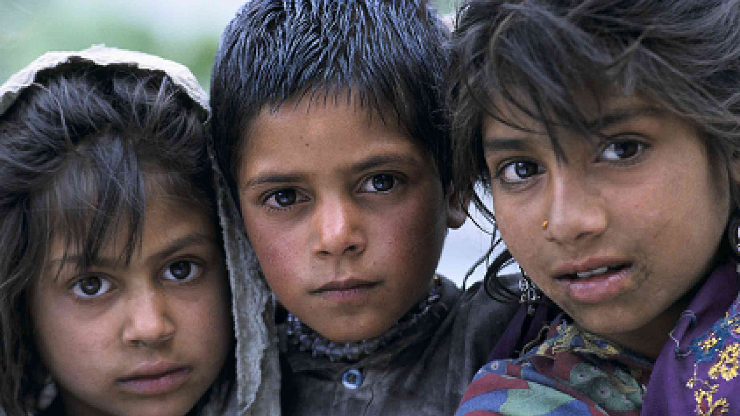 Portrait of children in Pakistan. Photo: Curt Carnemark / World Bank