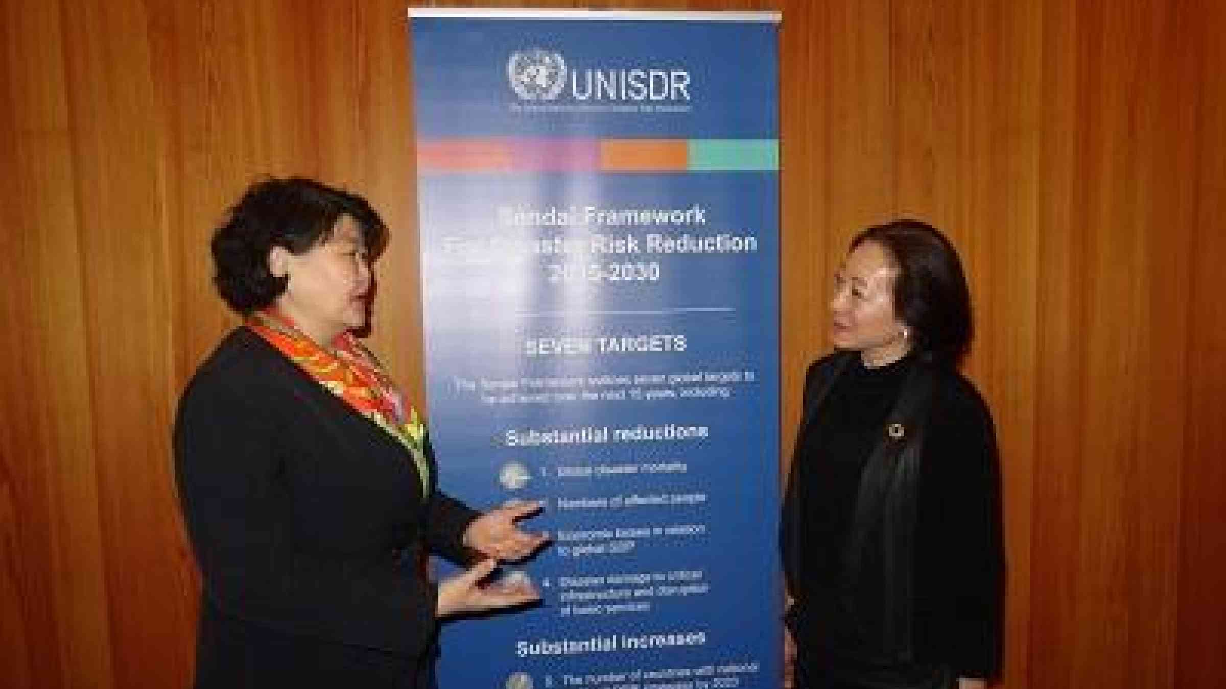 (from left) Sayanaa Lkhagvasuren of the Government of Mongolia met with UNISDR head, Mami Mizutori, during talks this week in Geneva on Sendai Framework implementation