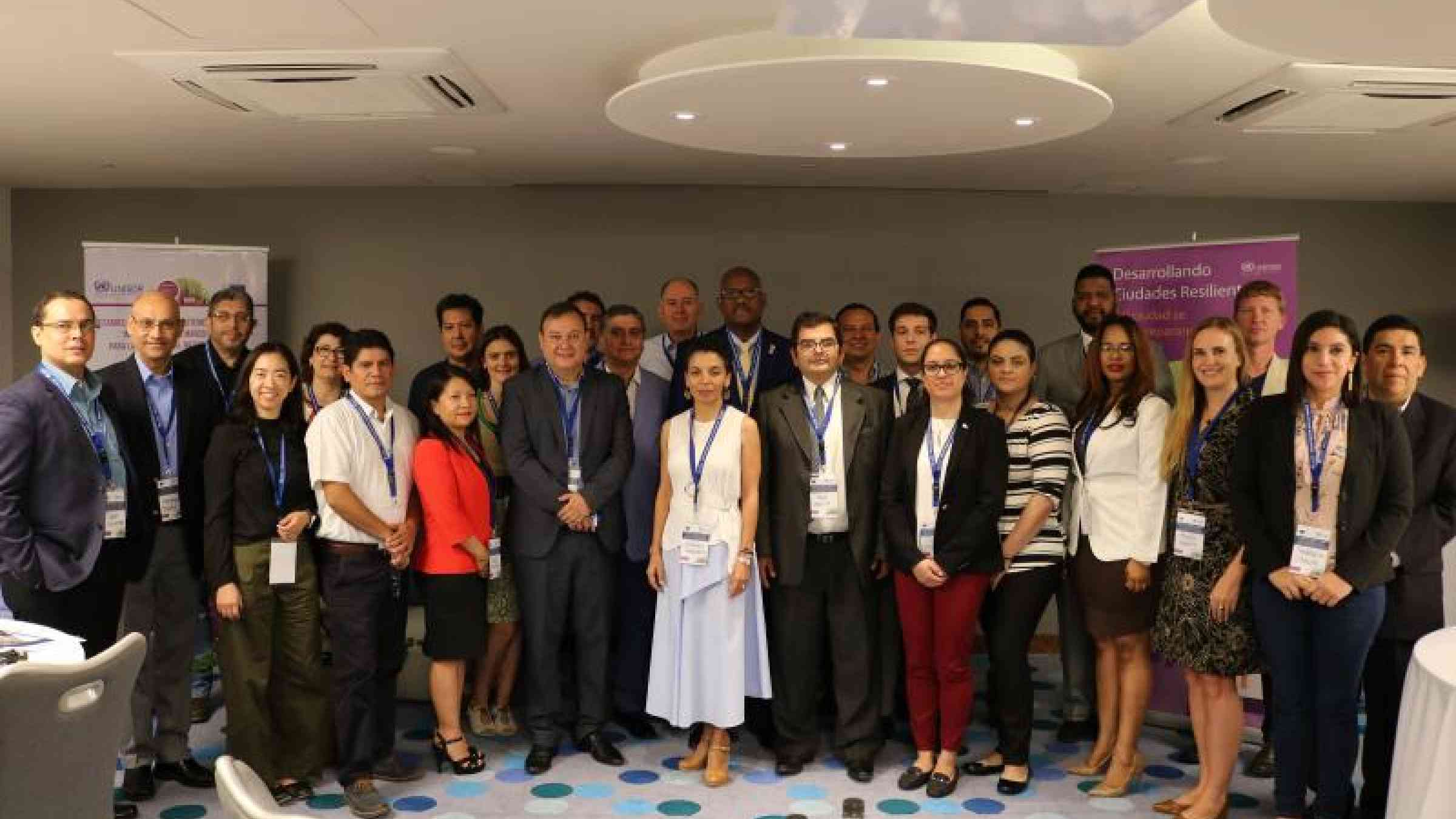 Mayors meet in Cartagena to share plans for reducing disaster losses